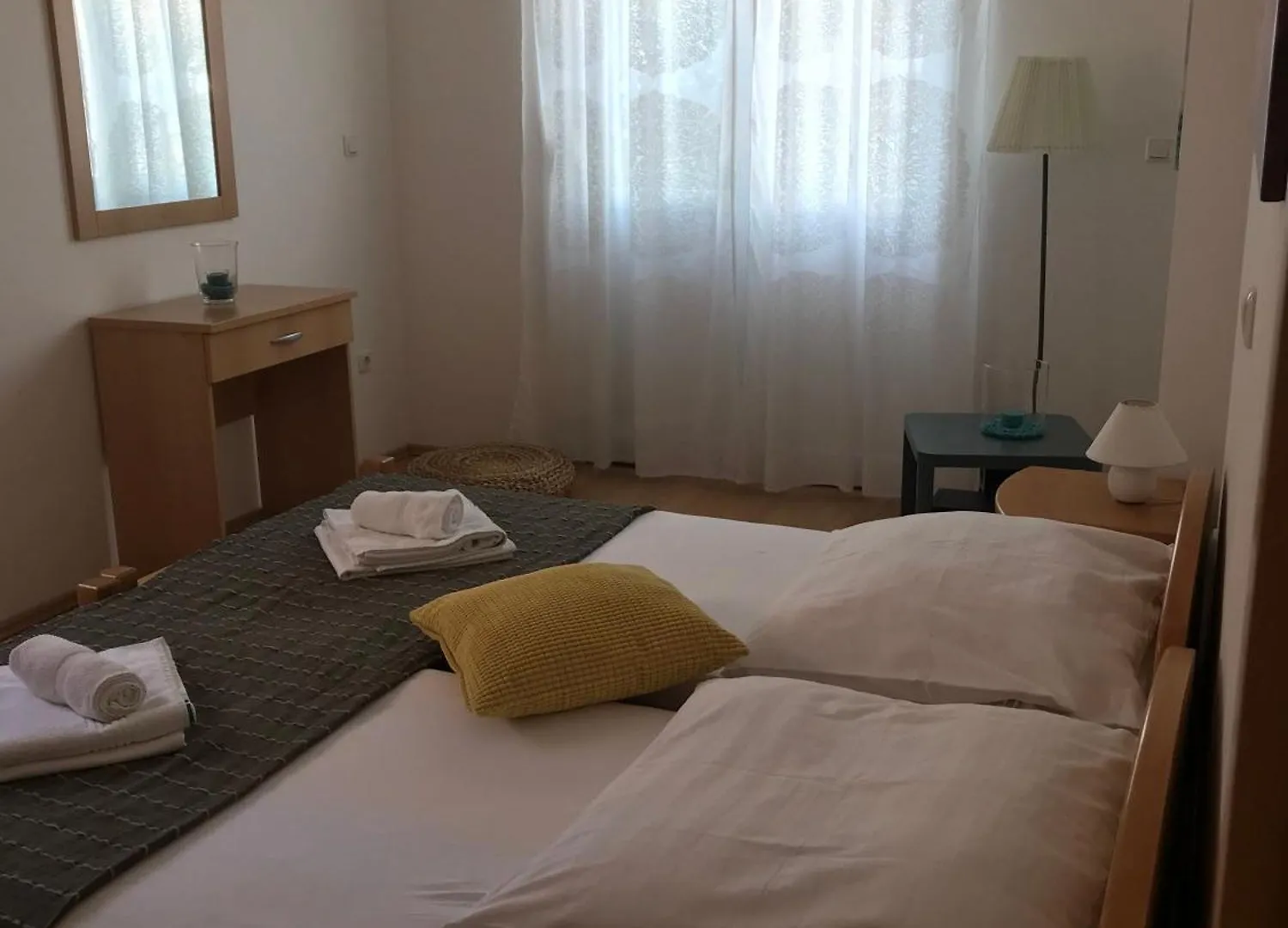 Appartementanlage Vila Anica Mit Schoenem Pool Barbat na Rabu 0*,  Croatia