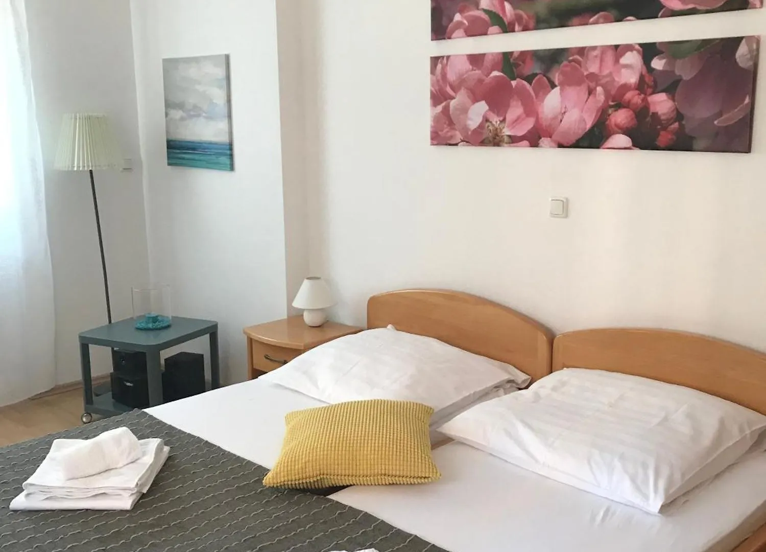 Appartementanlage Vila Anica Mit Schoenem Pool Barbat na Rabu